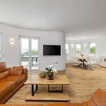 펜션 Mit Privatpool, Whirlpool, Meerblick, Billard, Fitnessgeraete, Garage 크리크베니카