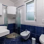 Mit Privatpool, Whirlpool, Meerblick, Billard, Fitnessgeraete, Garage 펜션
