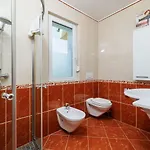 Nyaraló Mit Privatpool, Whirlpool, Meerblick, Billard, Fitnessgeraete, Garage *